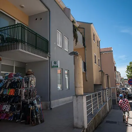 Apartment Apartment May Mali Losinj