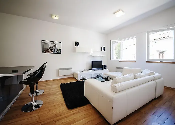 Apartment May * Mali Lošinj